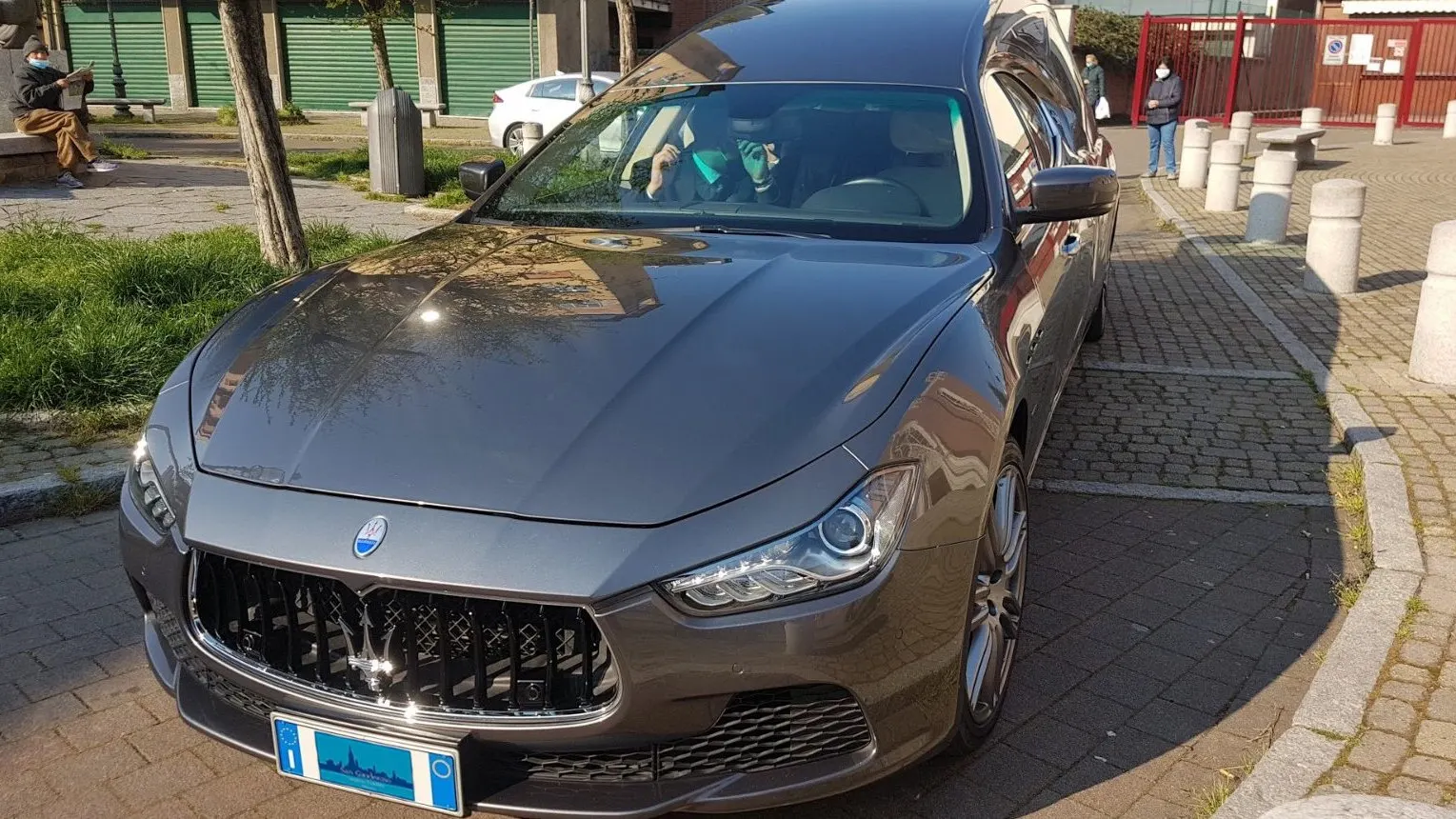 Carro funebre moderno per trasporto internazionale